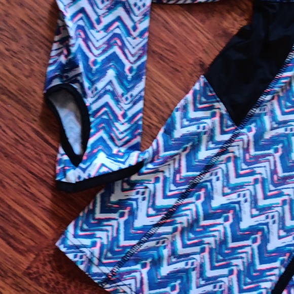 💟Mikk zip-up - Picture 2 of 7